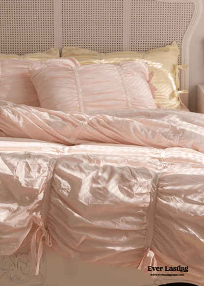 Coquette Ruffle Ribbon Ties Duvet Cover / White