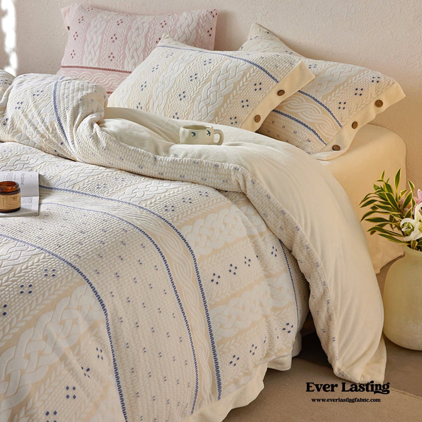 Cottage Braided Button Velvet Bedding Set / Cream