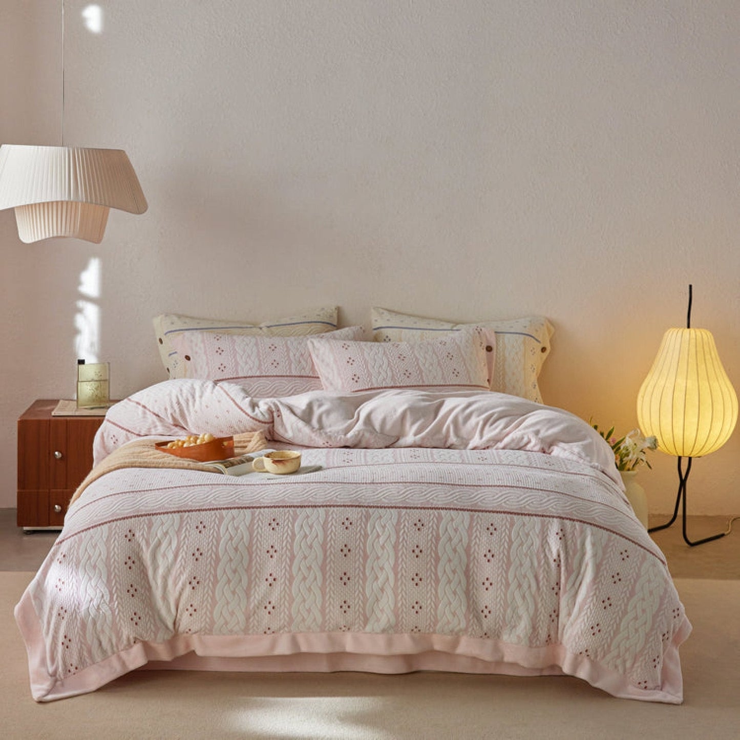 Cottage Braided Button Velvet Bedding Set / Cream