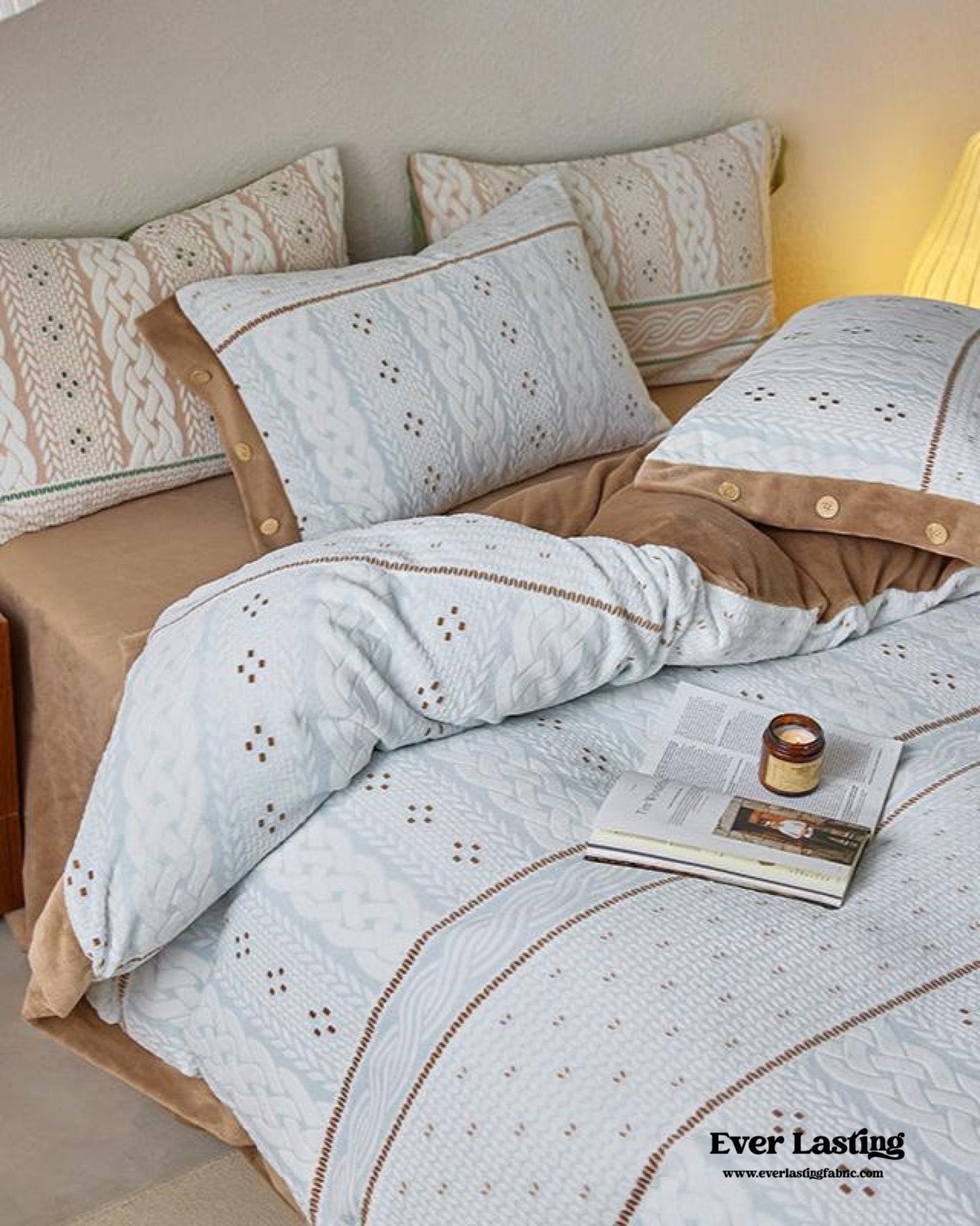 Cottage Braided Button Velvet Bedding Set / Cream