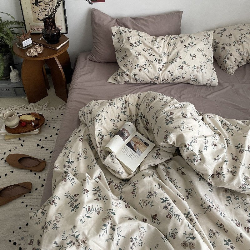 Cottage Floral Bedding Set / Dusty Purple