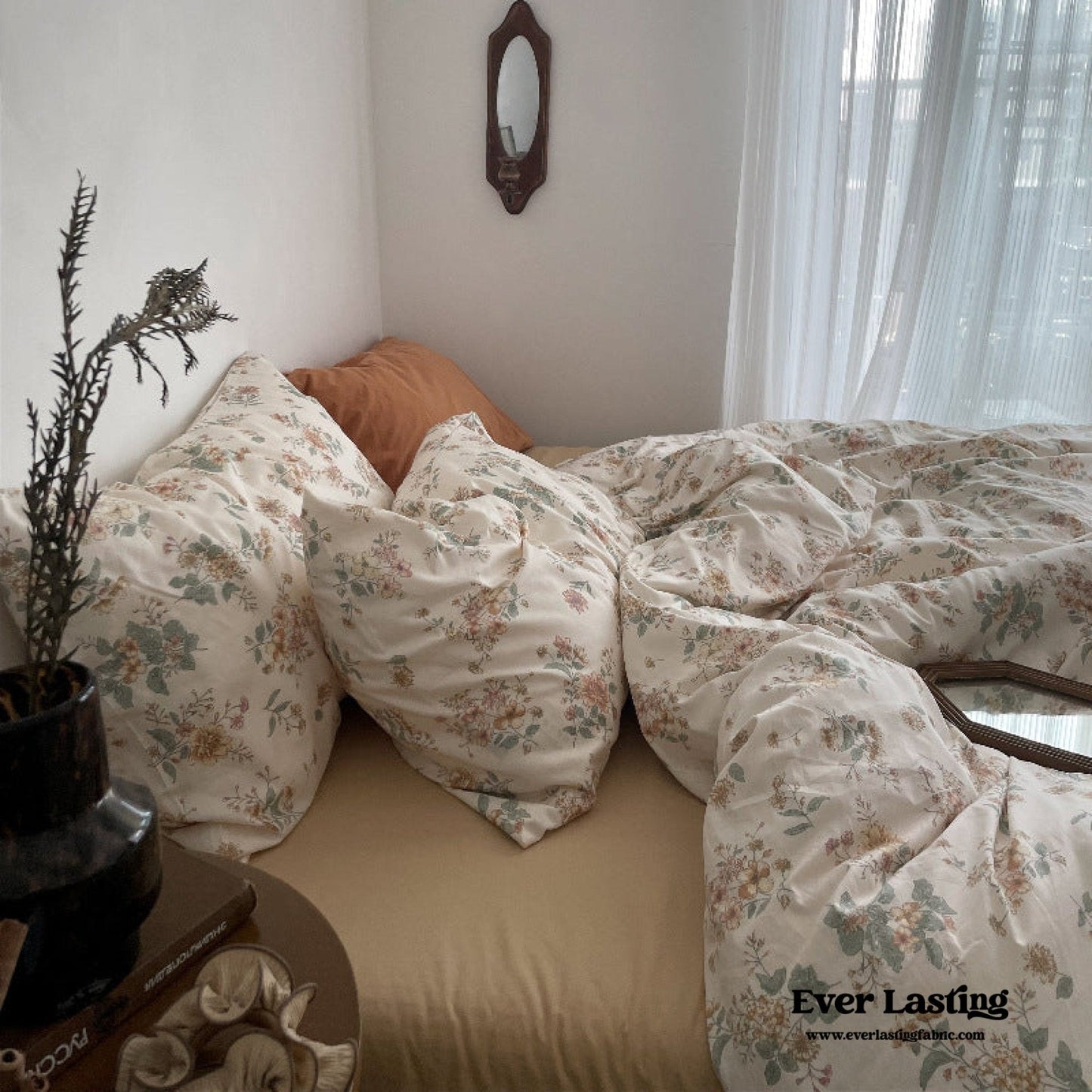 Cottage Floral Bedding Set / Lilac Purple
