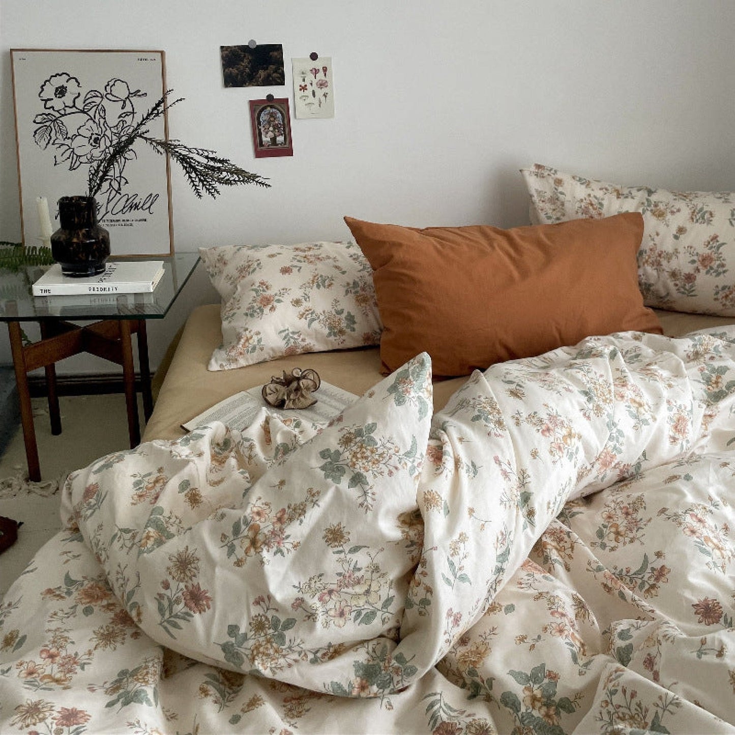 Cottage Floral Bedding Set / Lilac Purple