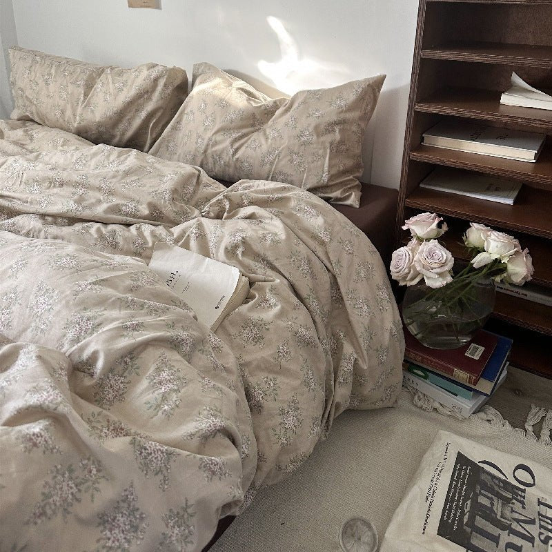 Cottage Floral Bedding Set / Orange Beige