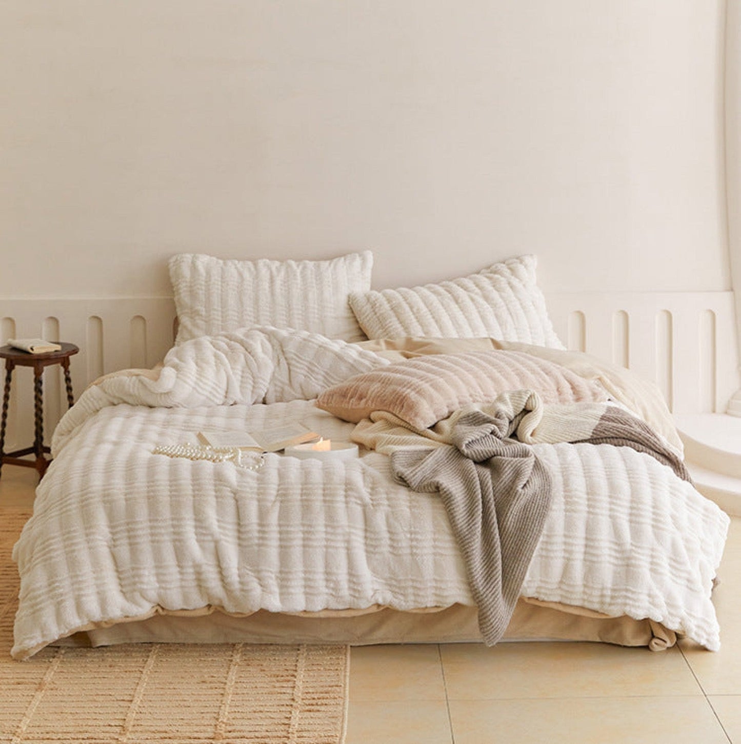 Cozy Earth Tone Milk Velvet Bedding Set / Pink
