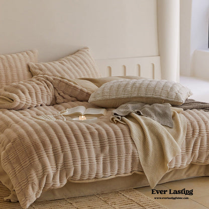 Cozy Earth Tone Milk Velvet Bedding Set / Pink