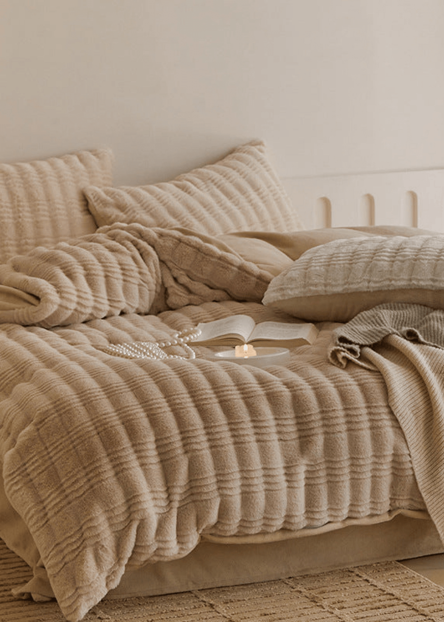 Cozy Earth Tone Milk Velvet Bedding Set / Pink