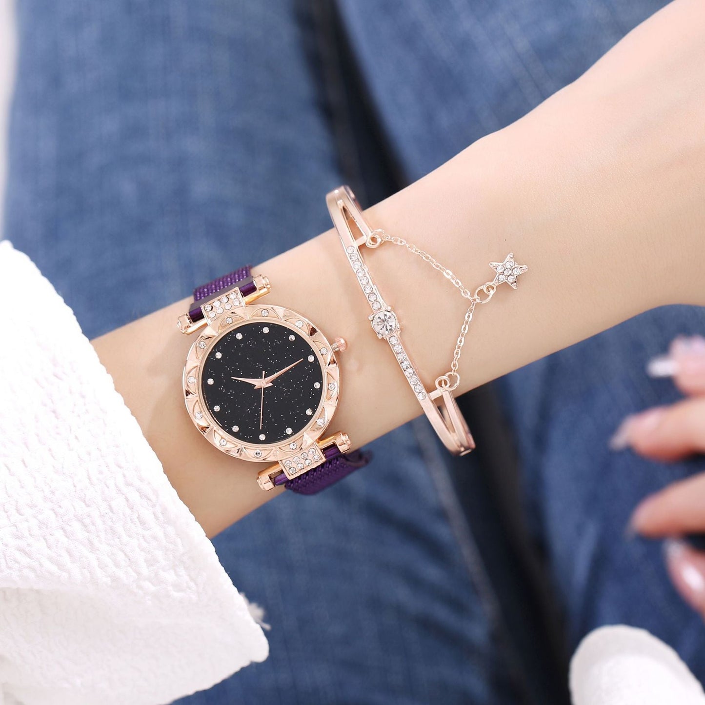 Magnetic Strap Set Womens Quartz Wristwatch