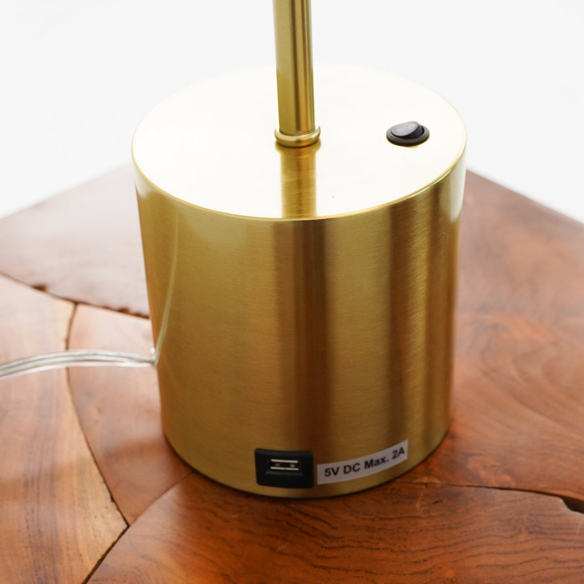 Ethereal - Modern Small Table Lamp, Desk Lamp Fixture With Globe Shade - Gold / White