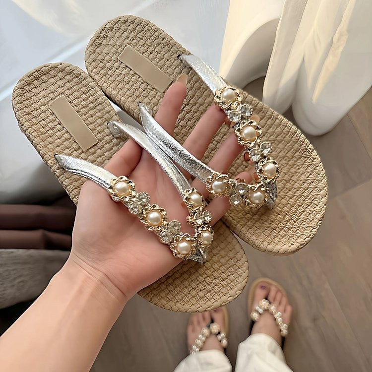 French Style Pearl Rhinestone Thong Slippers For Women,Straw Flat Anti-Slip Versatile Outdoor Beach Slides