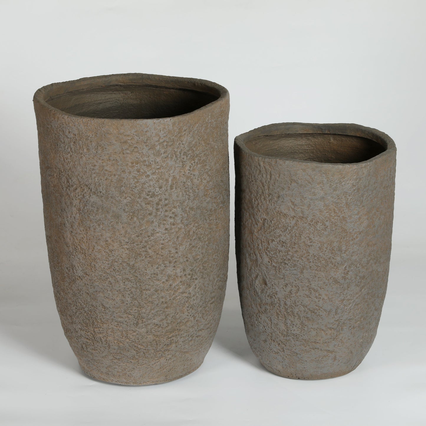 Round Concrete Planter Set of 2, Large Indoor & Outdoor Planter Pots