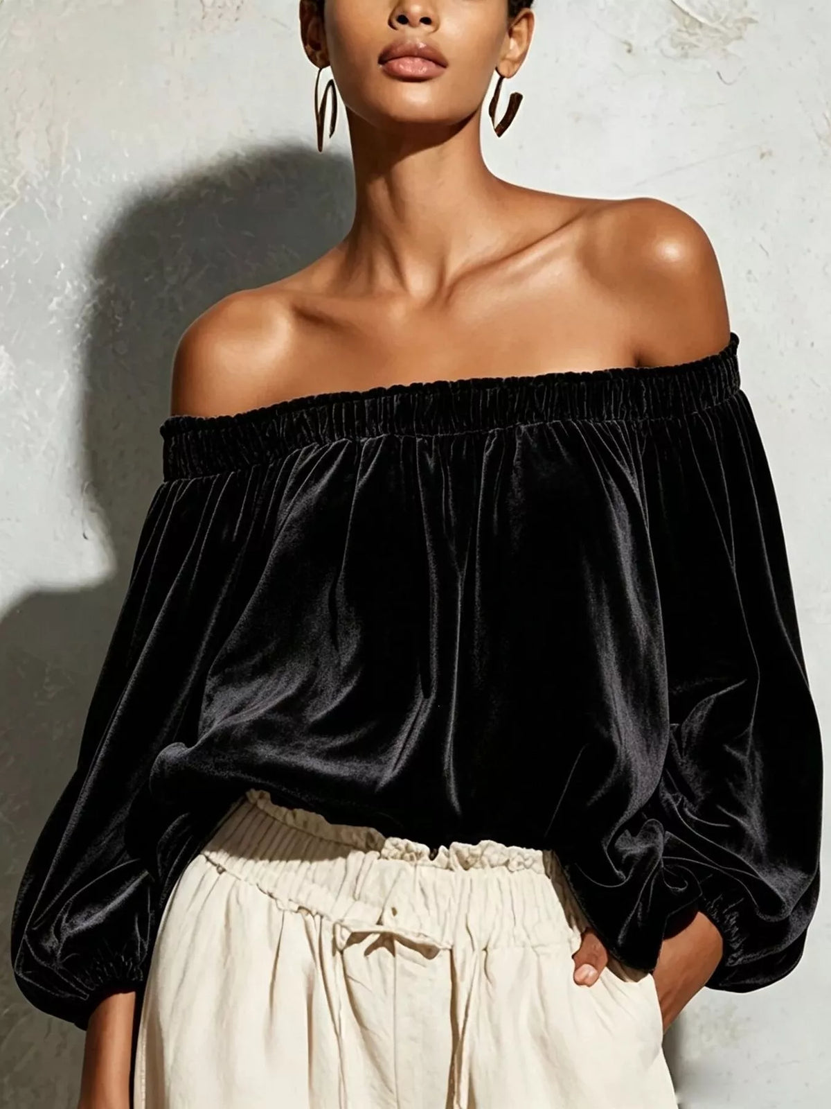 Off-Shoulder Velvet Long Sleeve T-Shirt