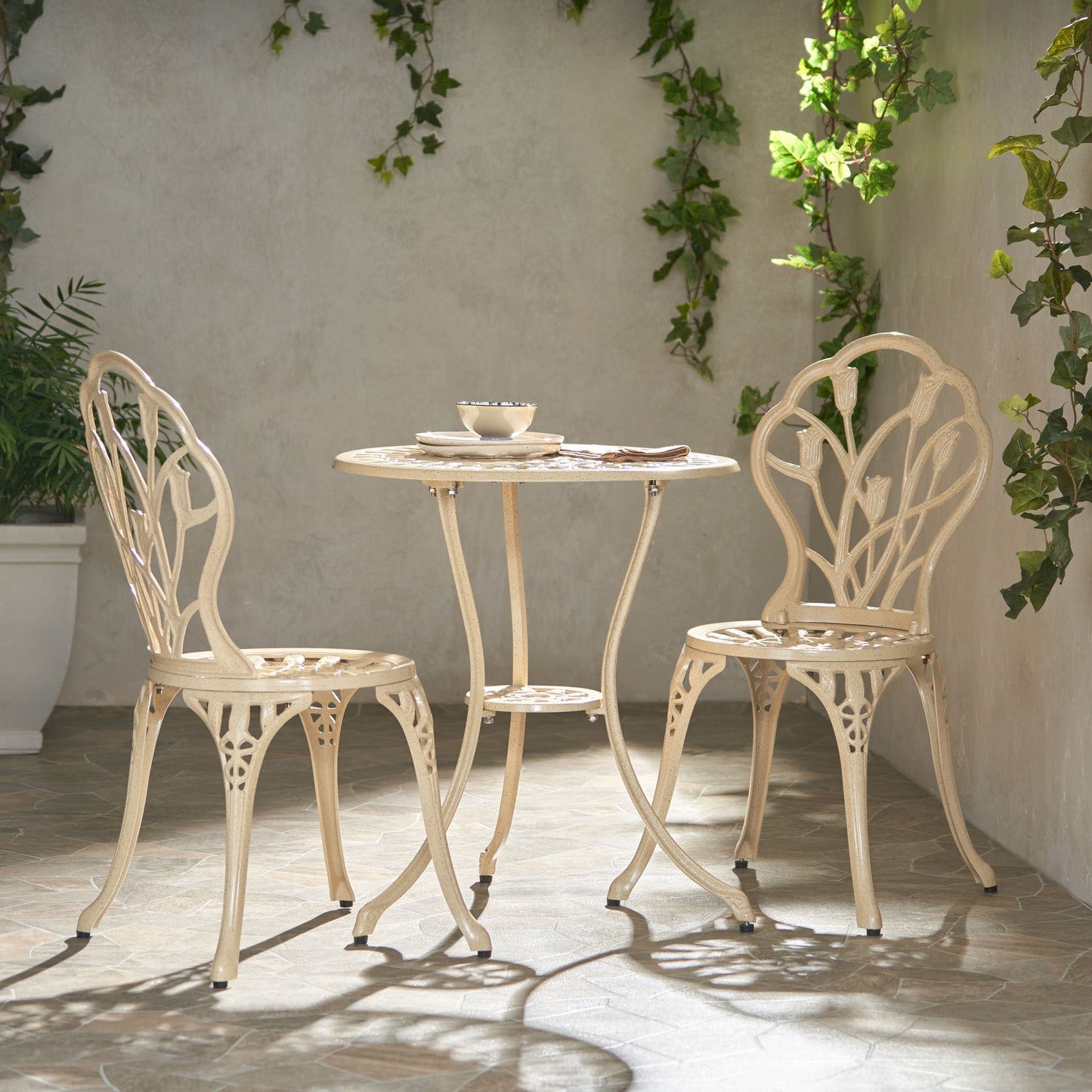 Nassau Cast 3 Piece Bistro Set