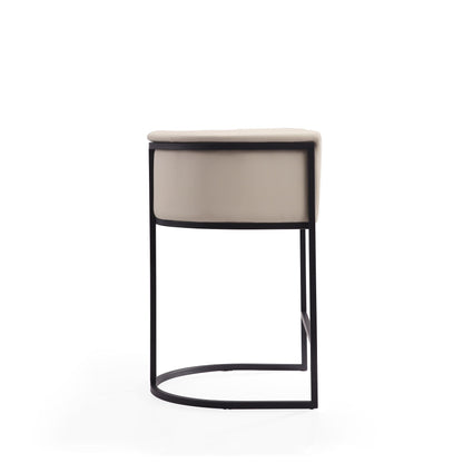 Cosmopolitan - Stool