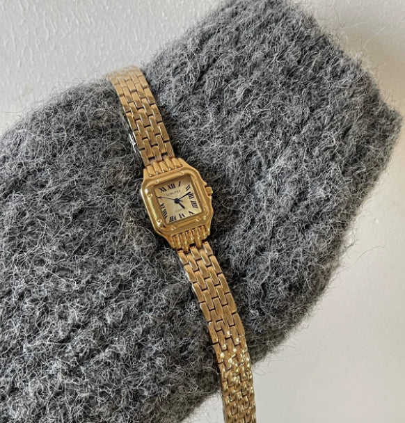 Vintage-style Elegant Chain Watch With A Fashionable And Niche Design