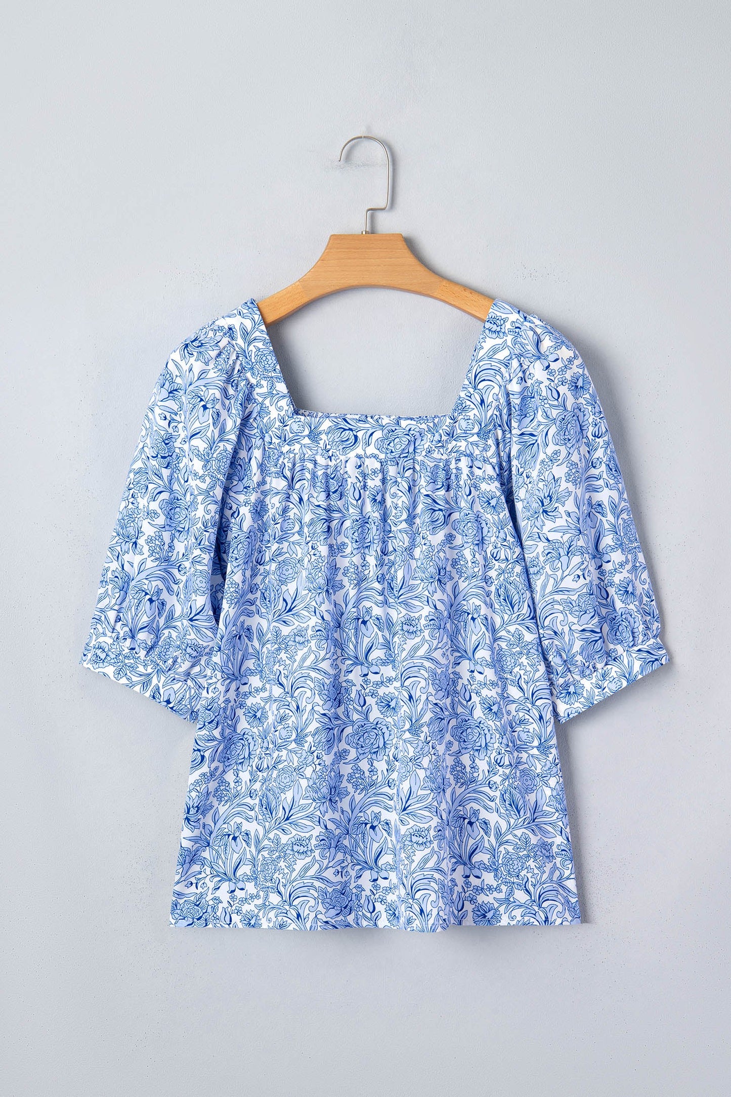 Lyanna Sleeve Pleated Floral Blouse