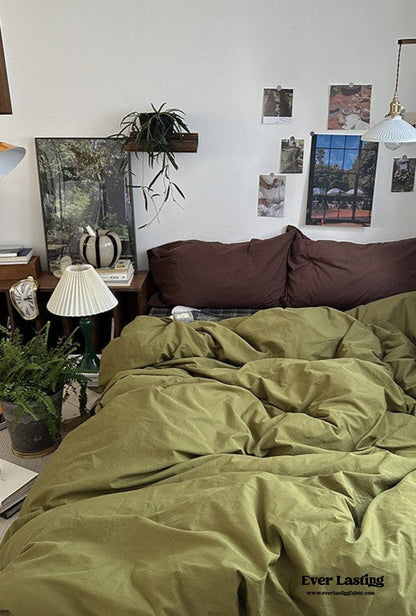 Dark Plaid Goblin Bedding Set