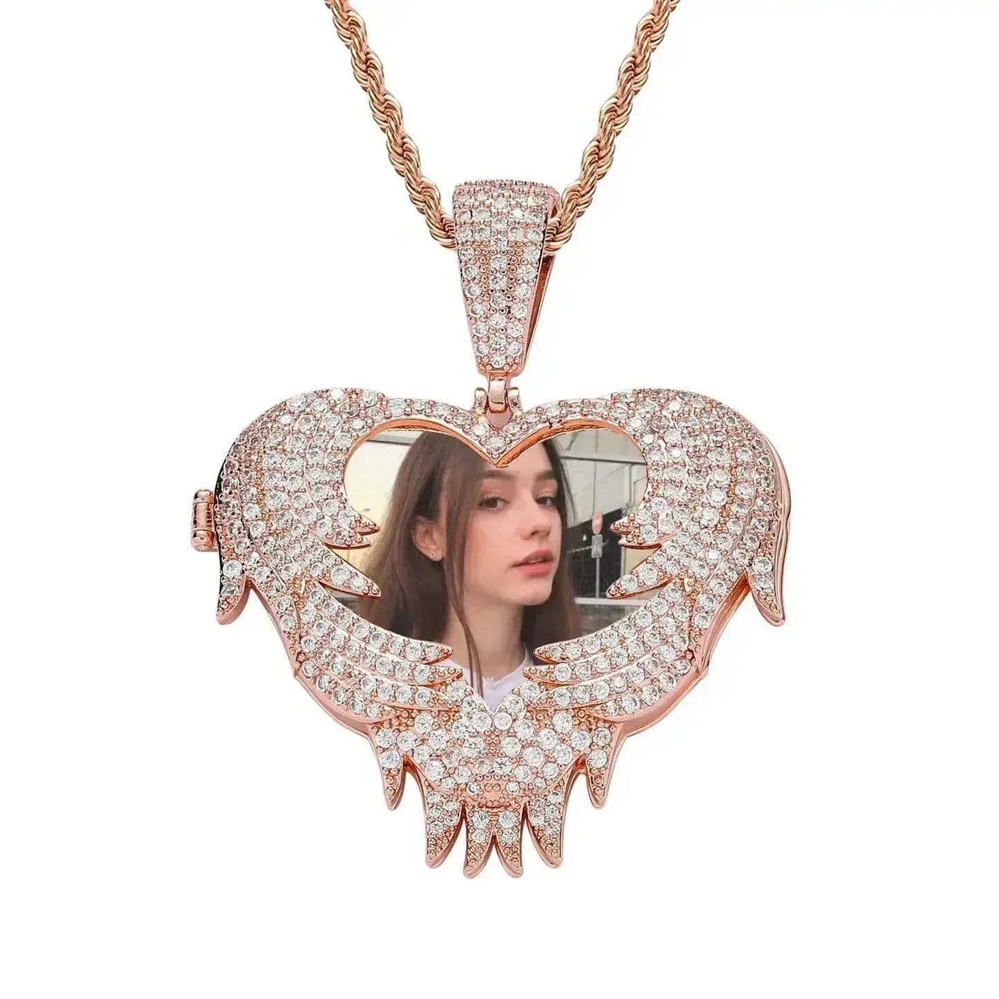 LoveShell™ – Custom Clamshell Heart Photo Pendant | Iced Out Zircon
