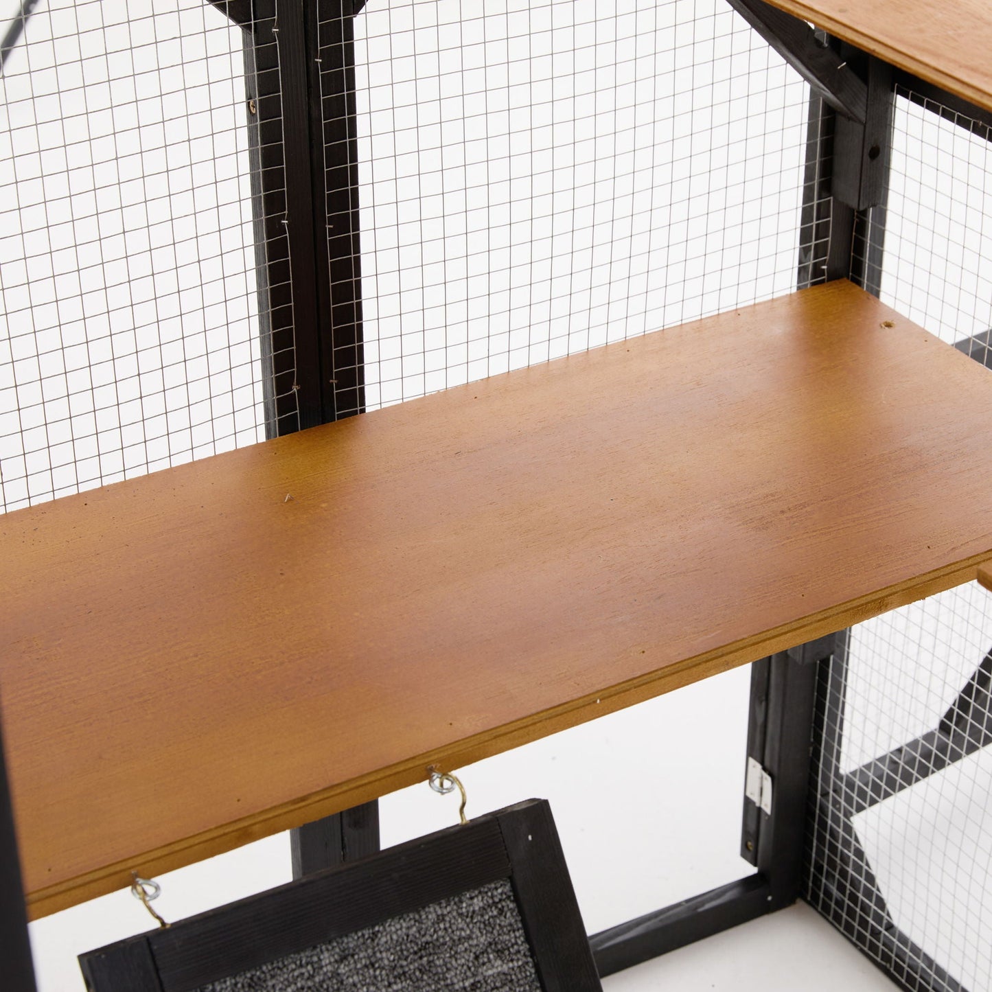 Outdoor Cat Enclosure With Sleeping Houses, Jumping Platforms, Scratching Post