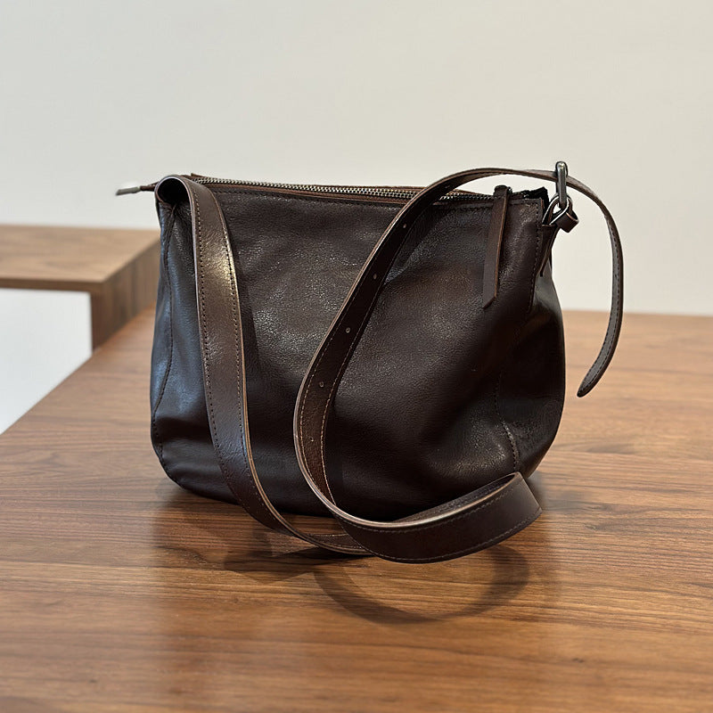 Vegetable-Tanned Leather Casual-Style Shoulder Bucket Crossbody Bag
