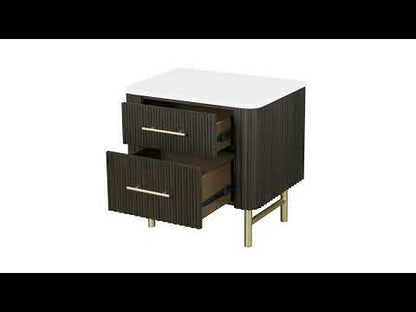 Clayten - Bed