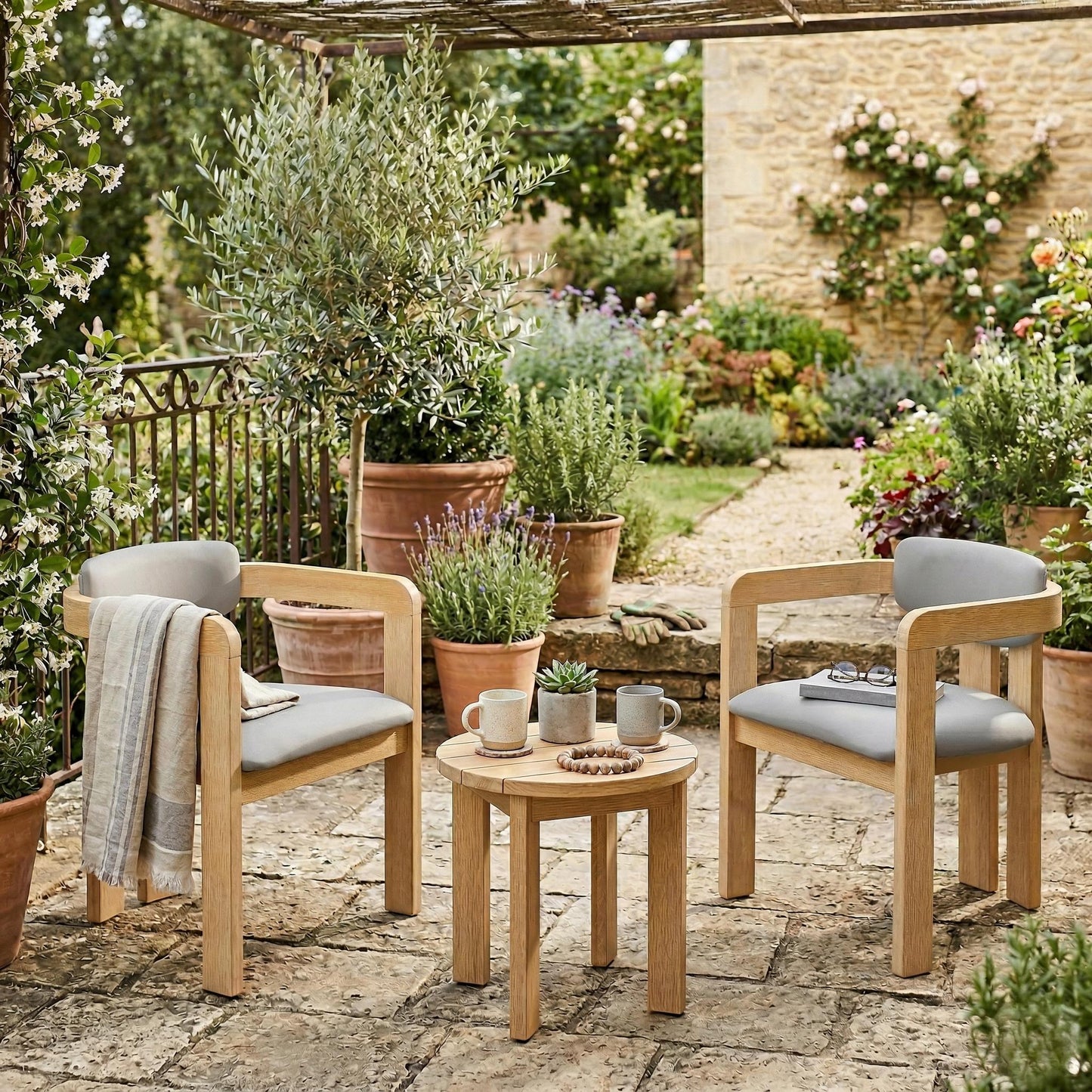 Set of 2 Outdoor Acacia Wood Dining Chairs with Cushions