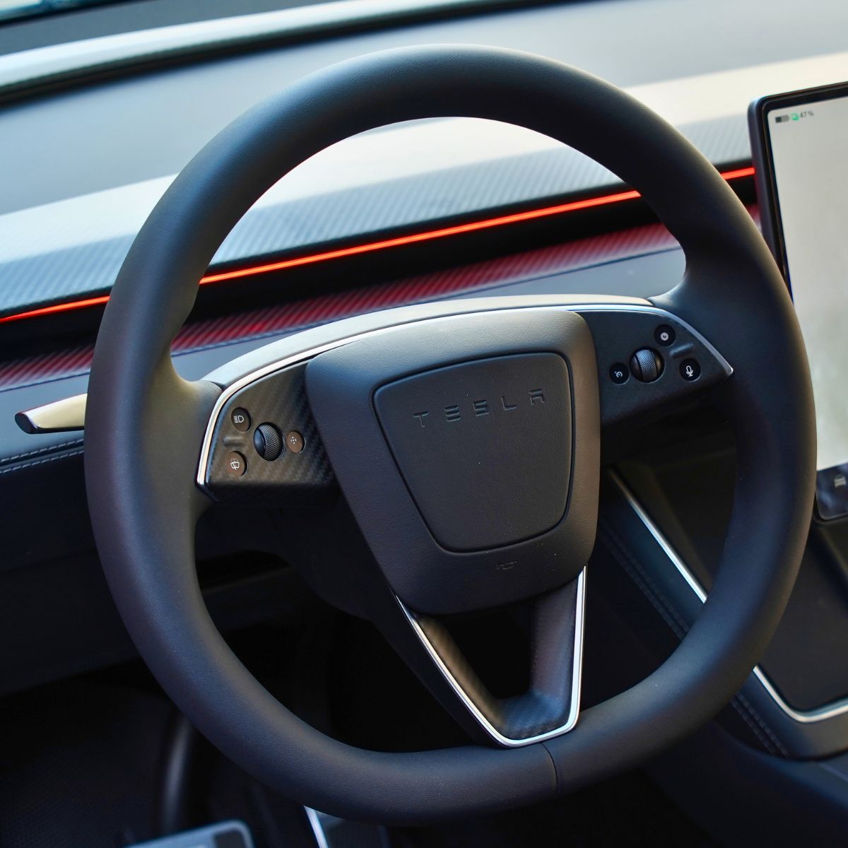 Dry Carbon Fiber Steering Wheel Trim Cover for Model 3 Highland / Model Y Juniper (3 Pieces)