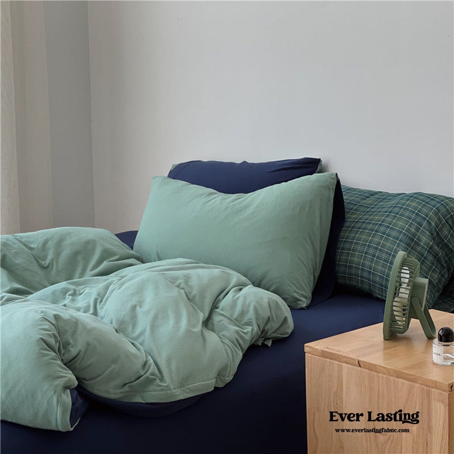 DUO Jersey Knit Bedding Set / Green Blue + Royal Blue