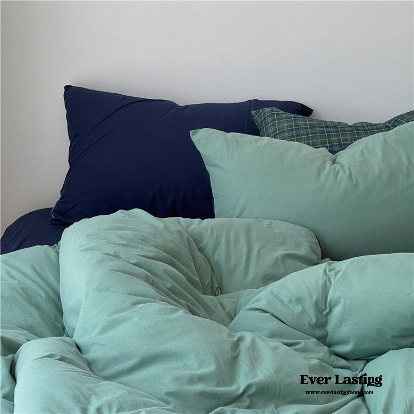 DUO Jersey Knit Bedding Set / Green Blue + Royal Blue