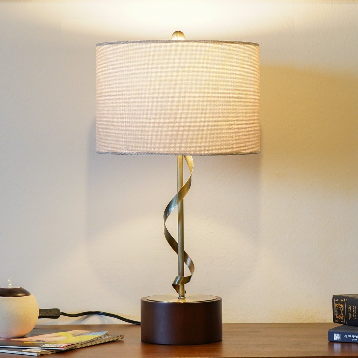 Nightstand Desk Lamp With Twisted Base - White