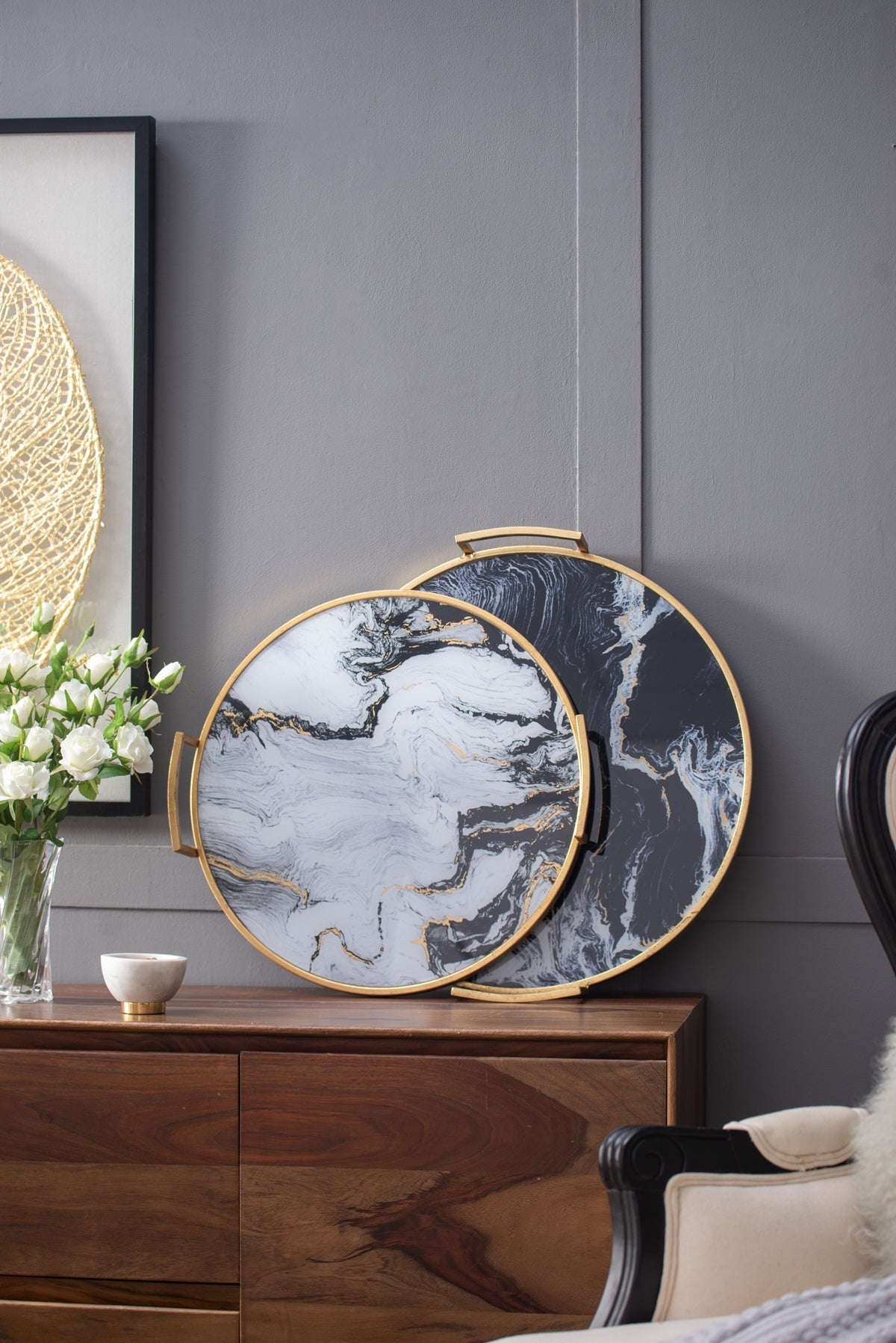 S/2 Round Decorative Tray with Abstract Marbled Design