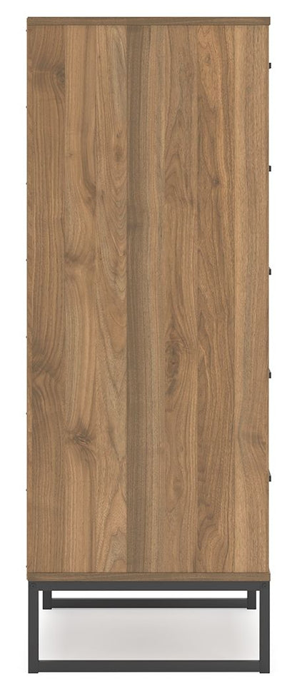 Deanlow - Five Drawer Chest - Honey