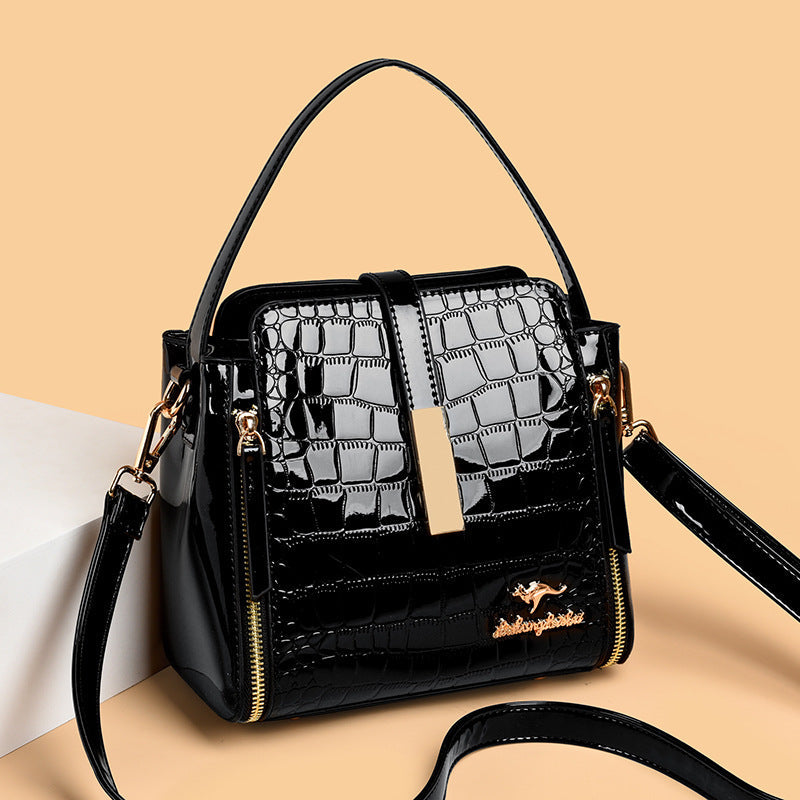 Womens Large-capacity Stylish One-shoulder Crossbody Bag