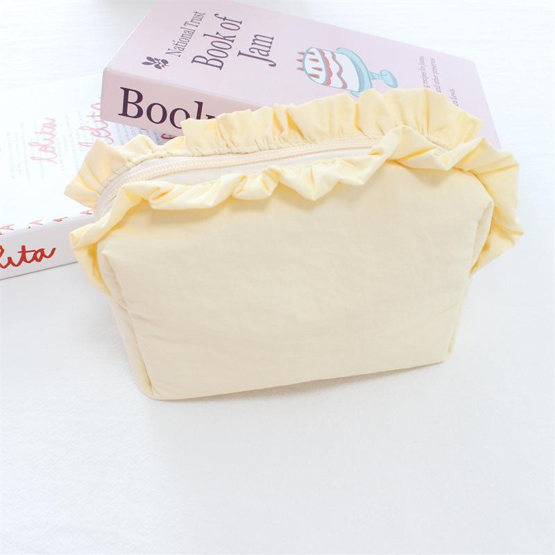 Korean-style Ruffled Makeup Bag Simple Nylon Waterproof Storage Pouch
