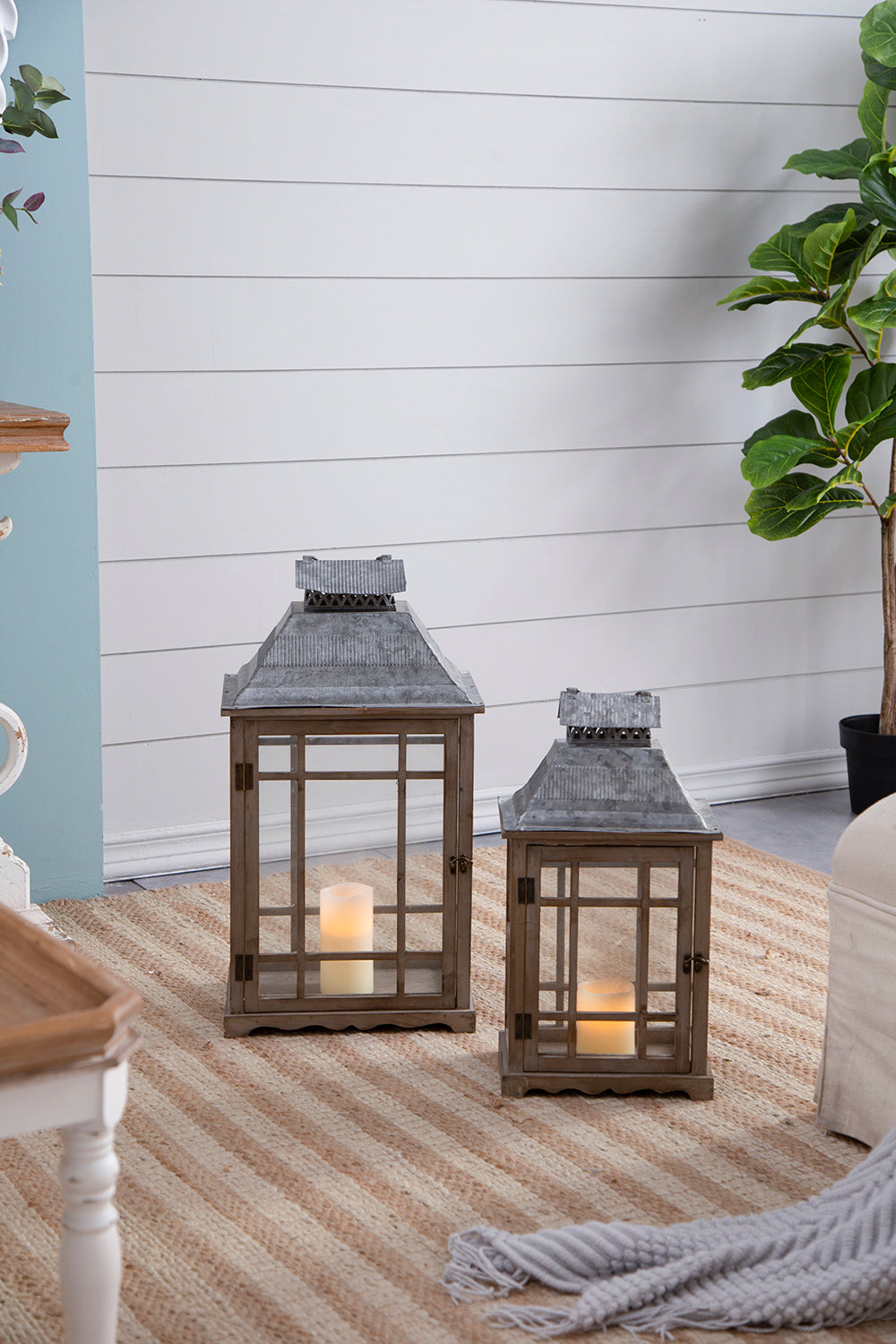 S/2 Classic Scape Lanterns