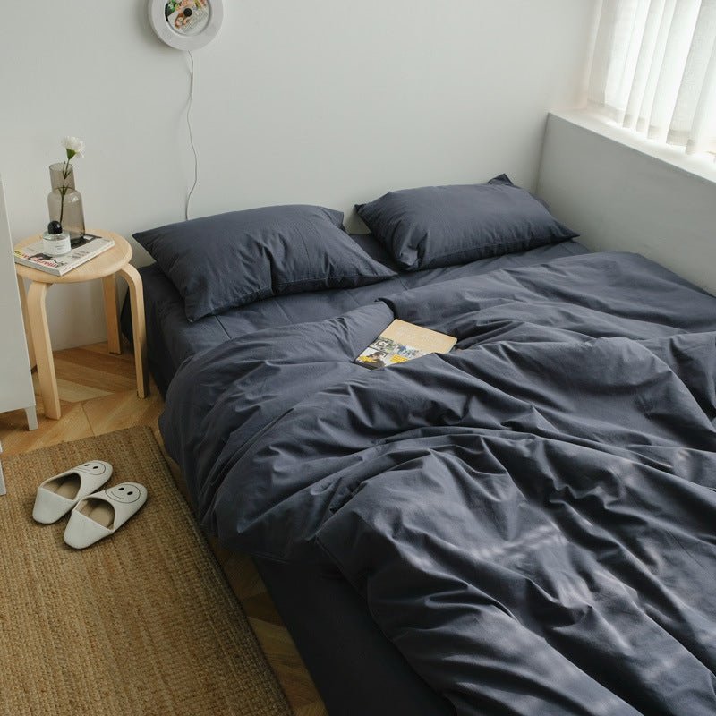 Earth Tone Bedding Set / Gray