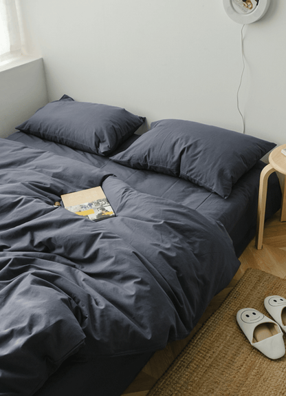 Earth Tone Bedding Set / Gray