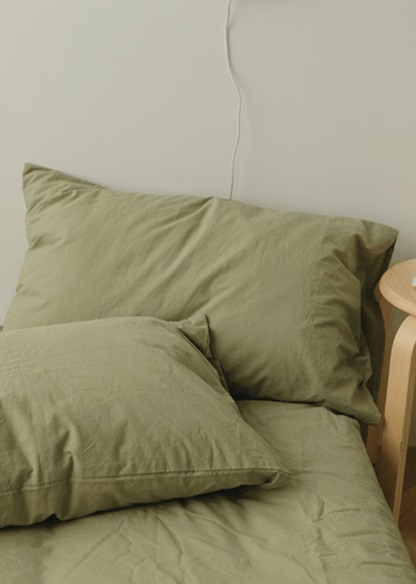 Earth Tone Bedding Set / Gray