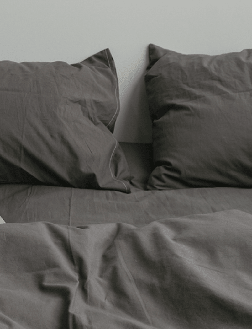 Earth Tone Bedding Set / Moss Green