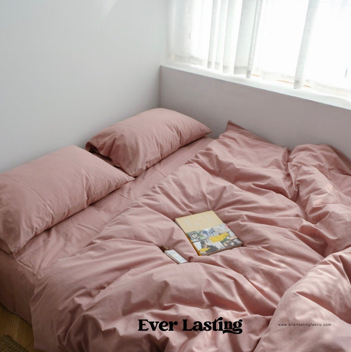 Earth Tone Bedding Set / Moss Green