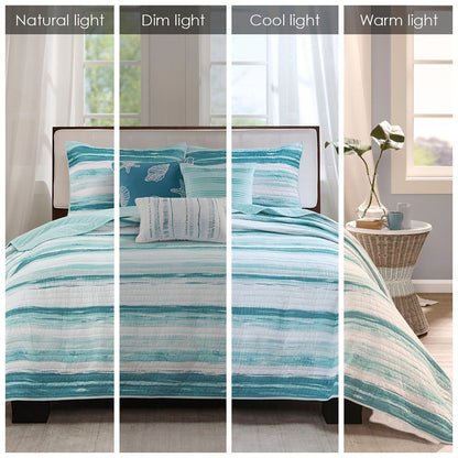 6 Piece Printed Quilt Set with Throw Pillows Aqua Full/Queen
