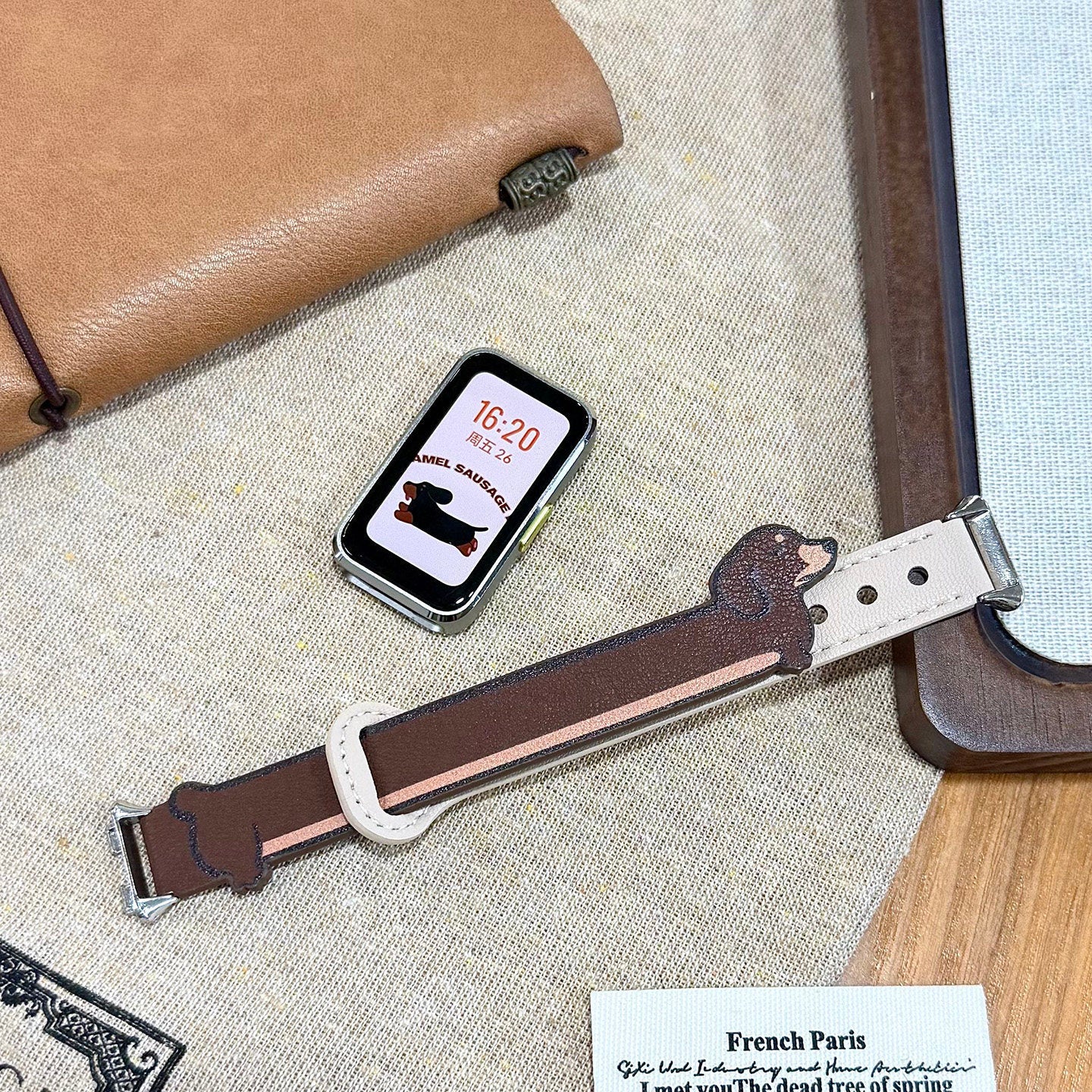 Personality Boys And Girls Change Watchbands In Autumn And Winter