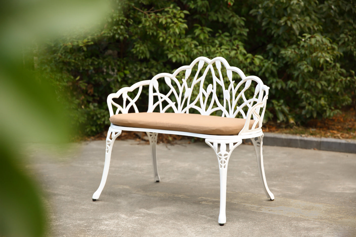Tulip Patio Garden Bench Metal Park Bench Cast Aluminum Outdoor Furniture