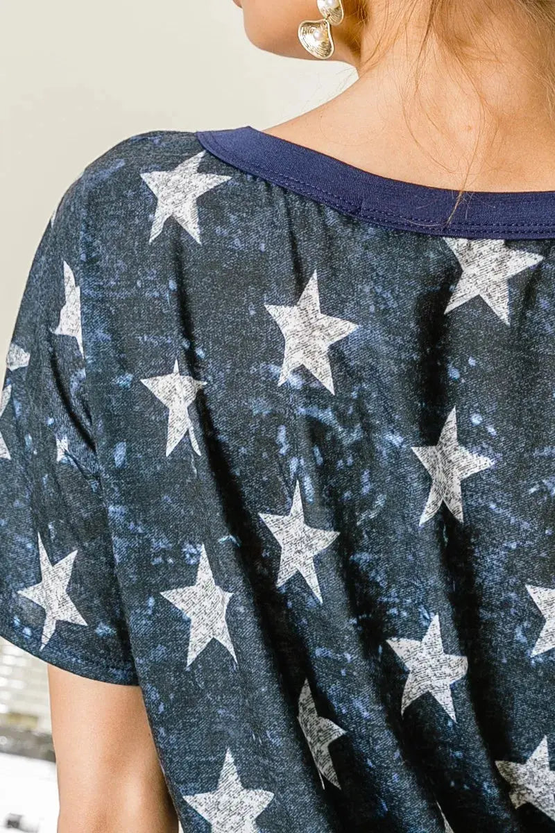 Women's Graphic Tee Women's Tee - Star Print - Y2K Vintage Style