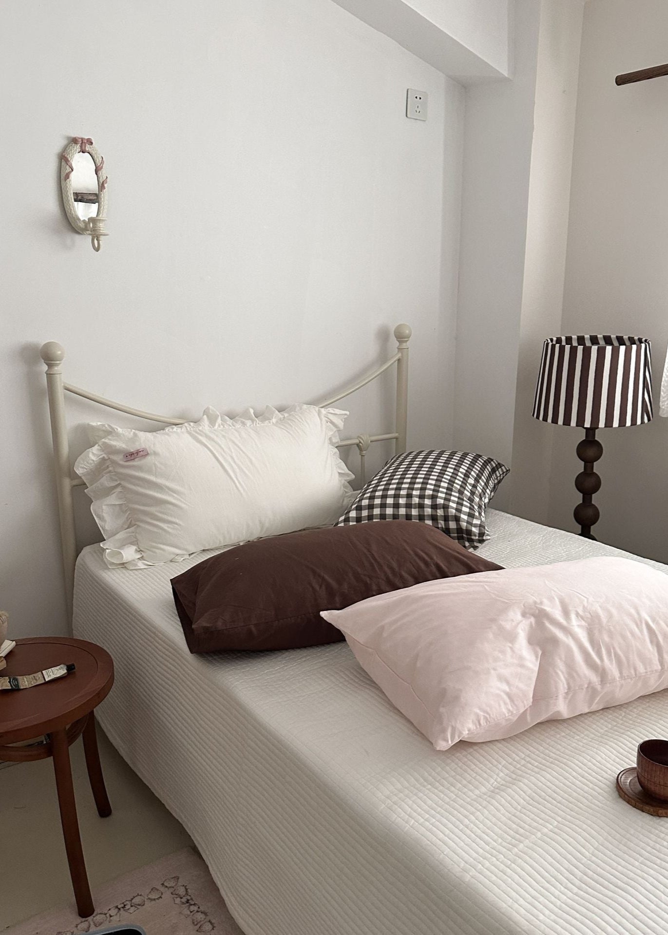 Ella Pure Cotton Pillowcases / Pink