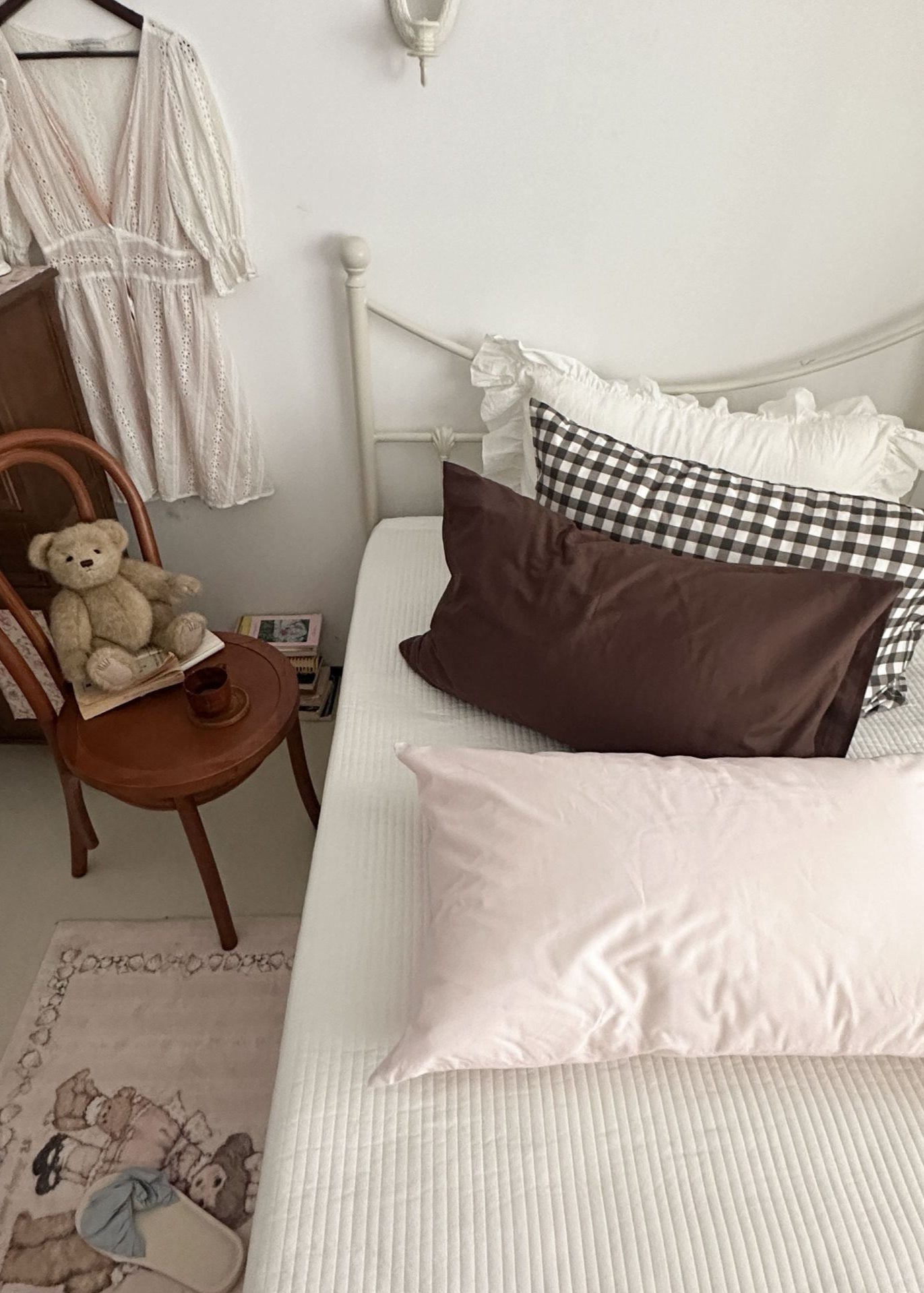 Ella Pure Cotton Pillowcases / Pink