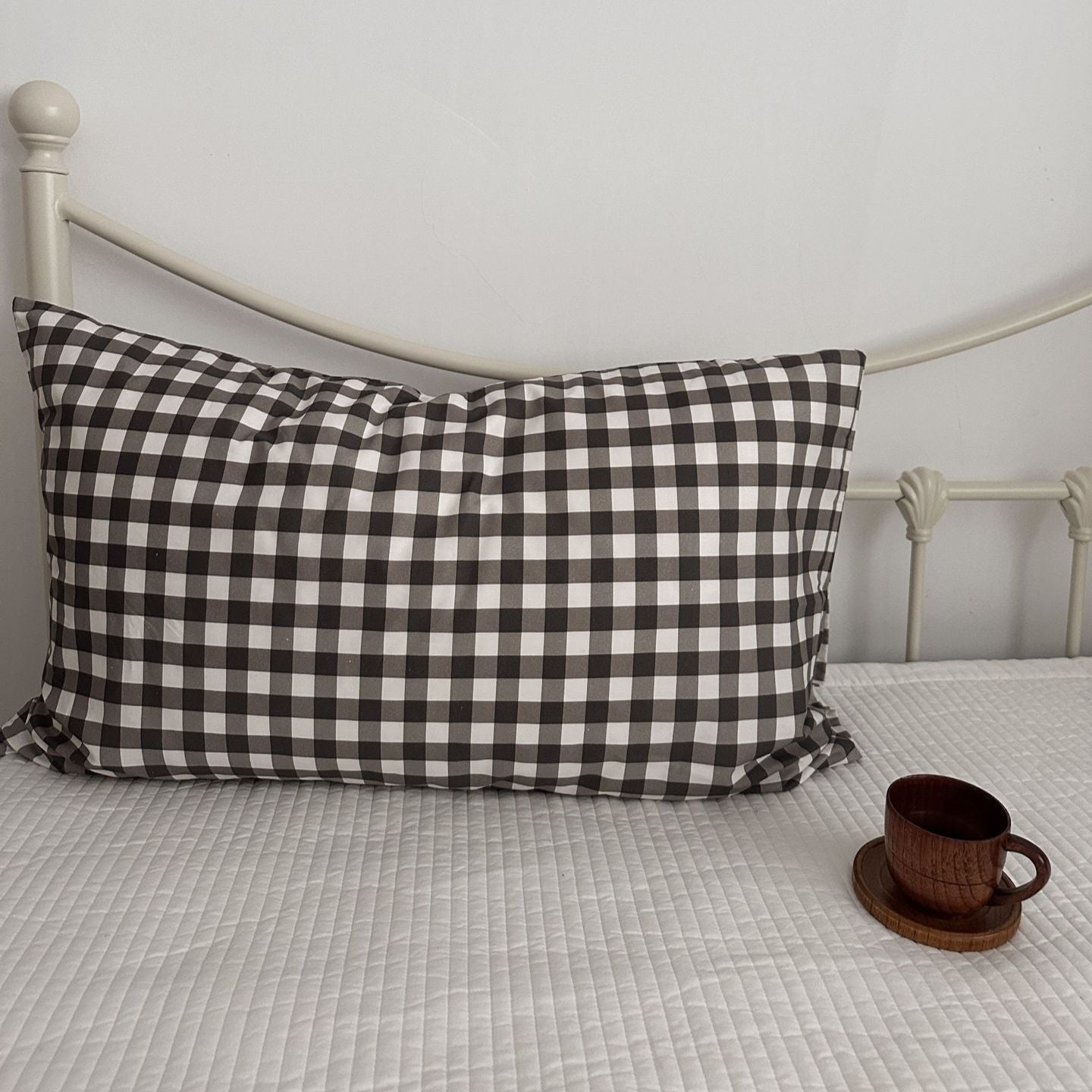 Ella Pure Cotton Pillowcases / Pink