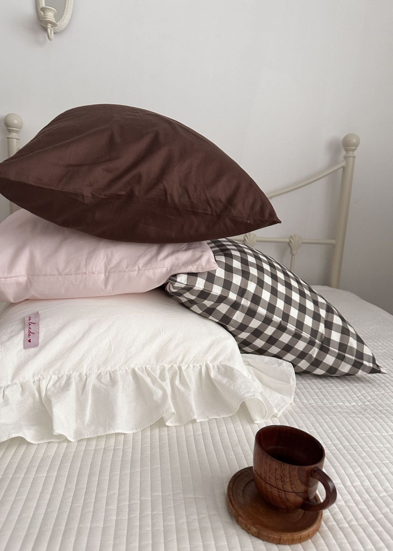 Ella Pure Cotton Pillowcases / Pink