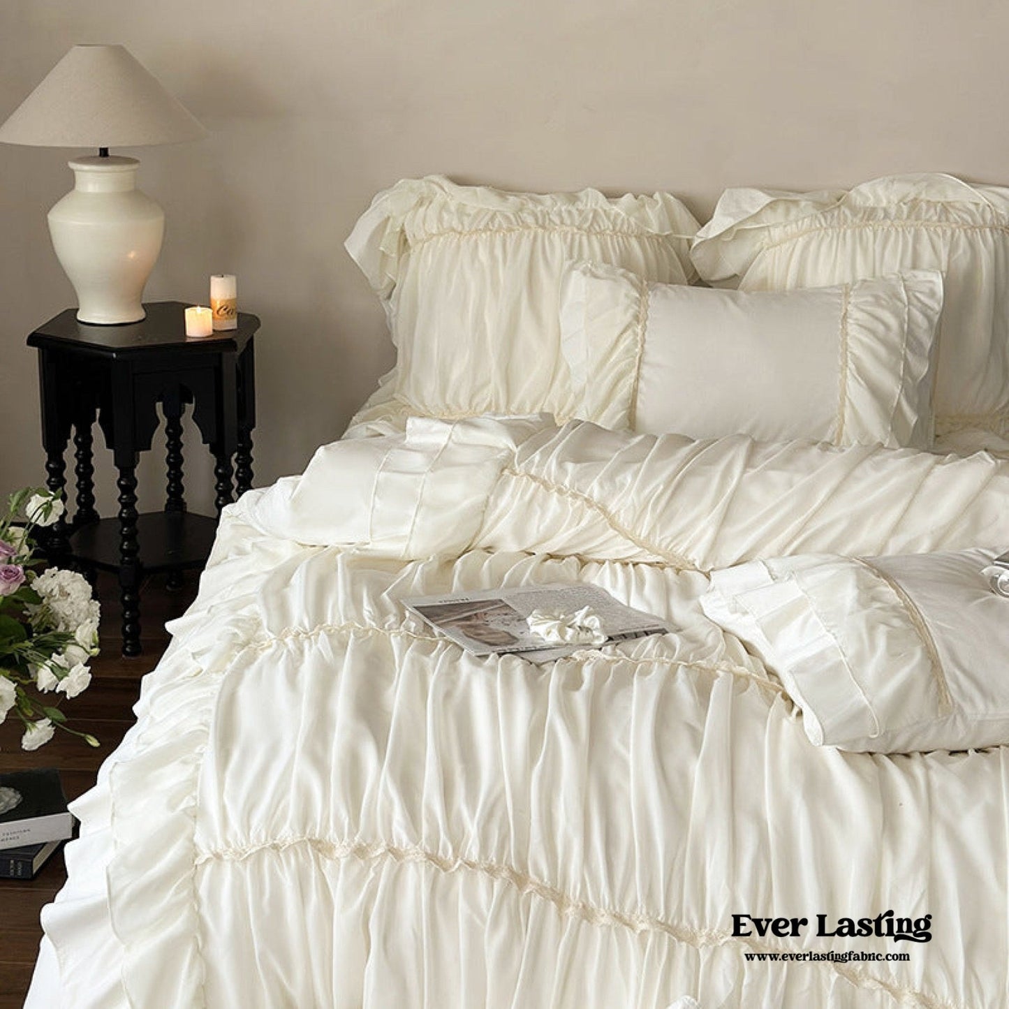 Élodie Silky Coquette Ruffled Bedding Set / Beige