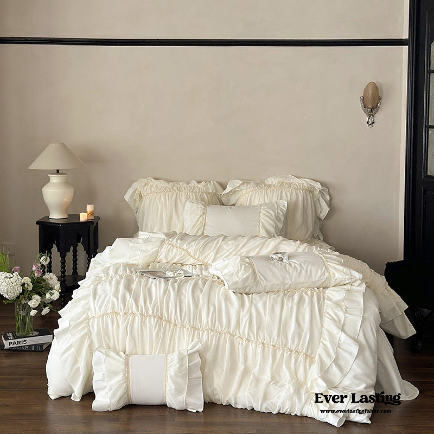 Élodie Silky Coquette Ruffled Bedding Set / Beige